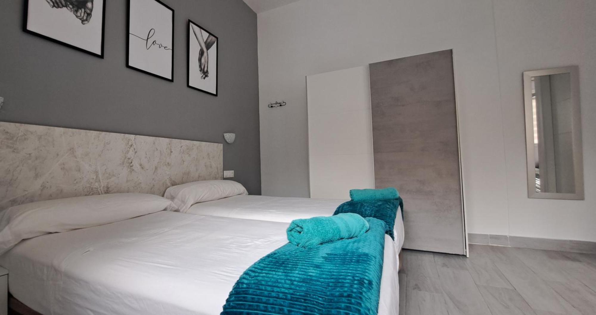 Apartamento La Loperana Малага Екстериор снимка