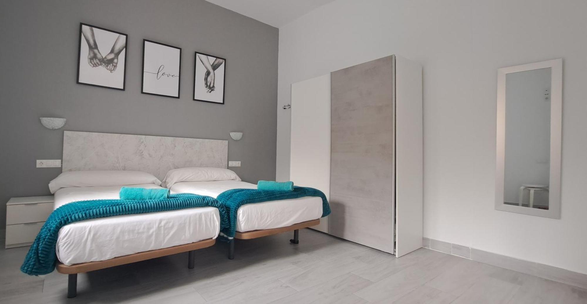 Apartamento La Loperana Малага Екстериор снимка